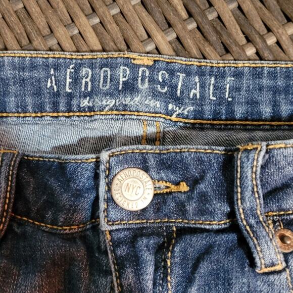 AEROPOSTALE Distressed Cuffed Denim Shorts Size 4 Midi 19-B105-BP Ripped Cute - Picture 6 of 10